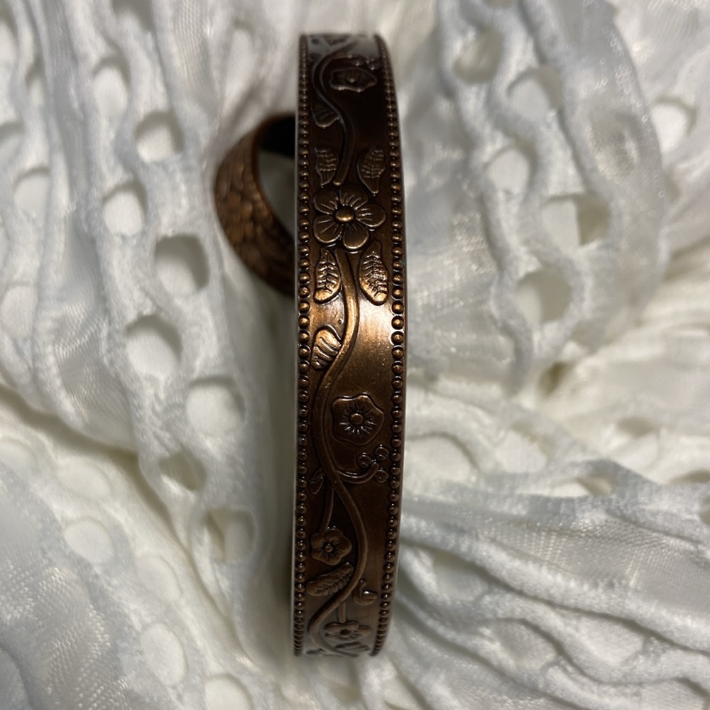 Magnetic Bracelet - Picture 4 of 6